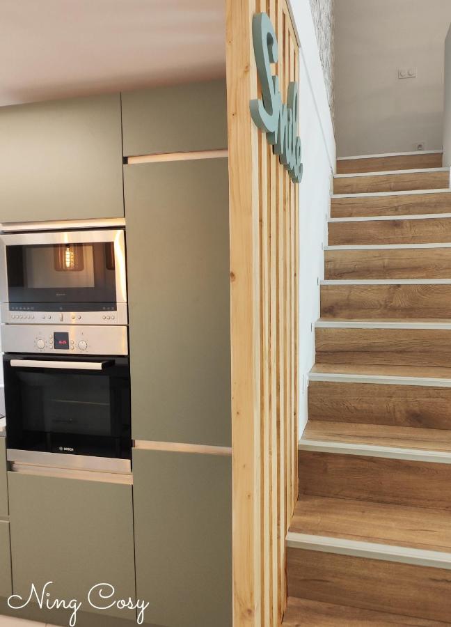 Superbe Cosy Duplex T3 Charpenne Tete D'or Avec Parking Prive Gratuit *